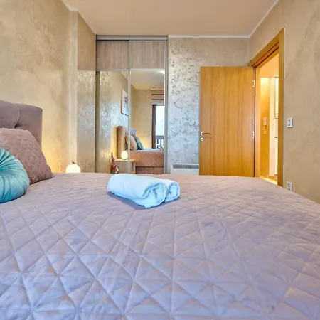 Apartment Lux M&b *