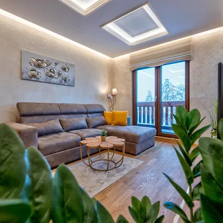 Apartment Lux M&b