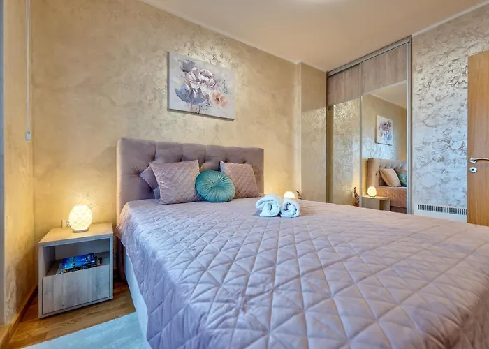 Lux M&b Διαμέρισμα