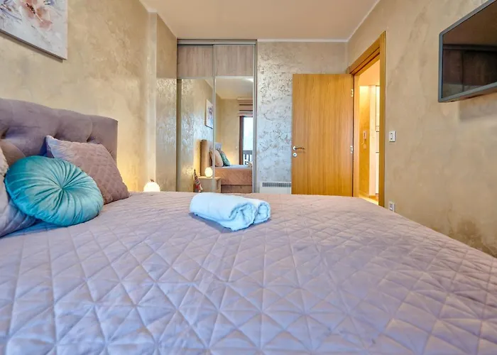 Διαμέρισμα Lux M&b *