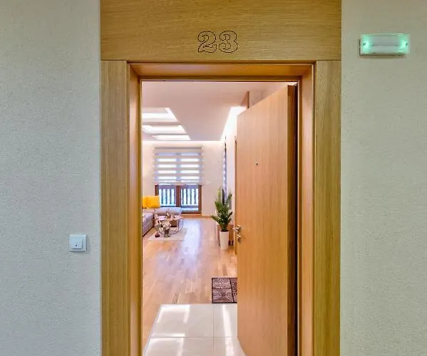 Lux M&b Διαμέρισμα Ζλάτιμπορ